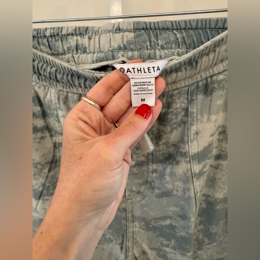 Athleta Gray Jogger Sweatpants - Picture 3 of 5